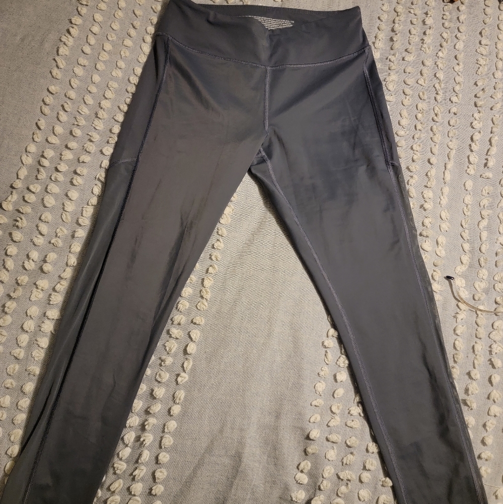 NWOT Ladies Victoria Secret Sport Leggings